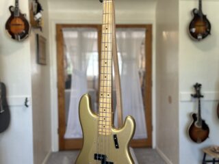 Fender P-Bass