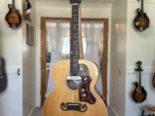 Gibson SJ-100