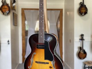 Eastman AR-405 P90/TV-SB